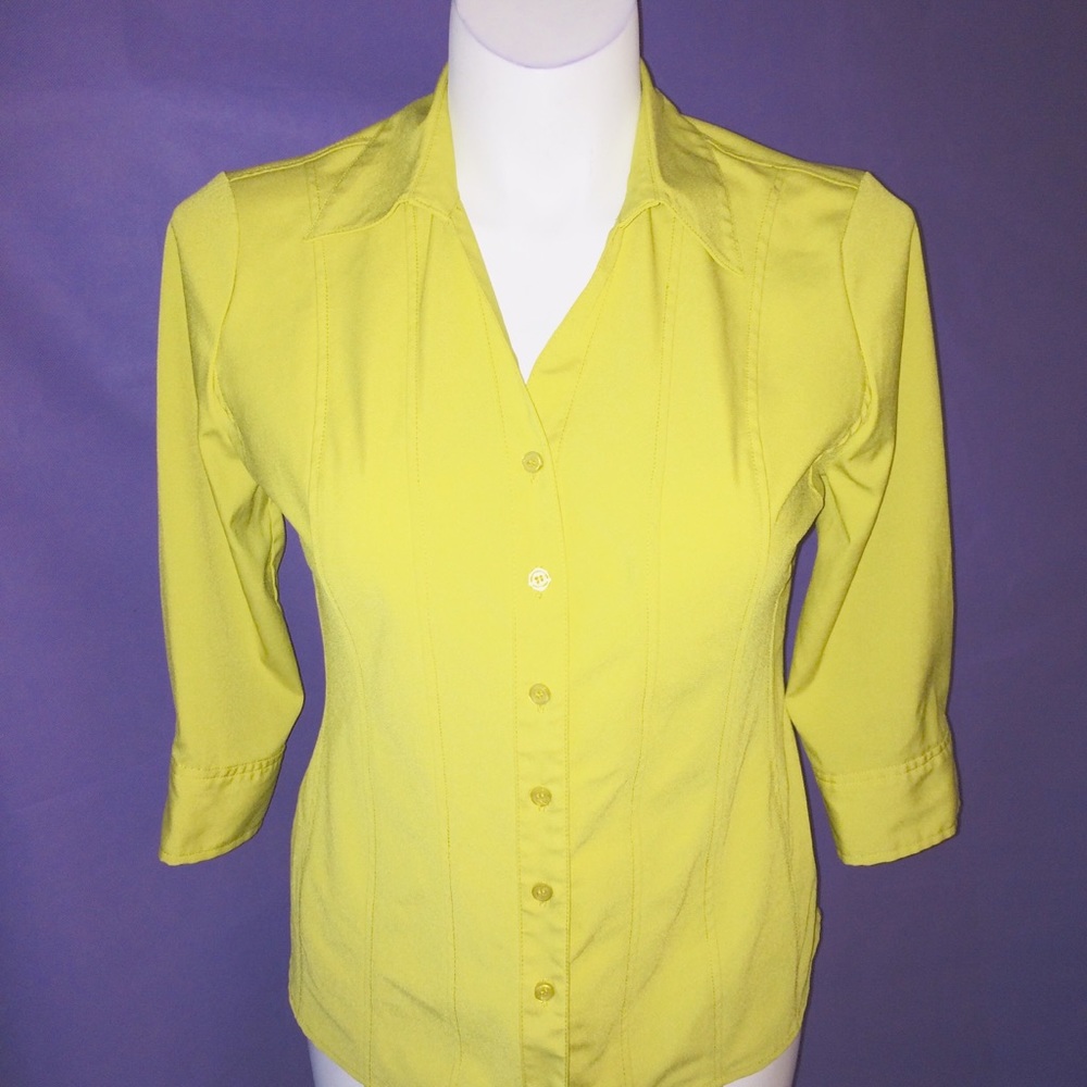 STYLE & CO CHARTREUSE BUTTON DOWN STRETCH SHIRT LP